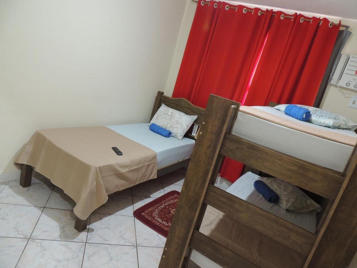 Quartos Em Casa In Caxias Da Paraiso Duque de Caxias Exterior foto